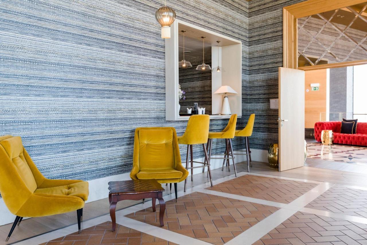 Royal Obidos Scenic Resort 프라이아델레이 외부 사진 The interior of the hotel