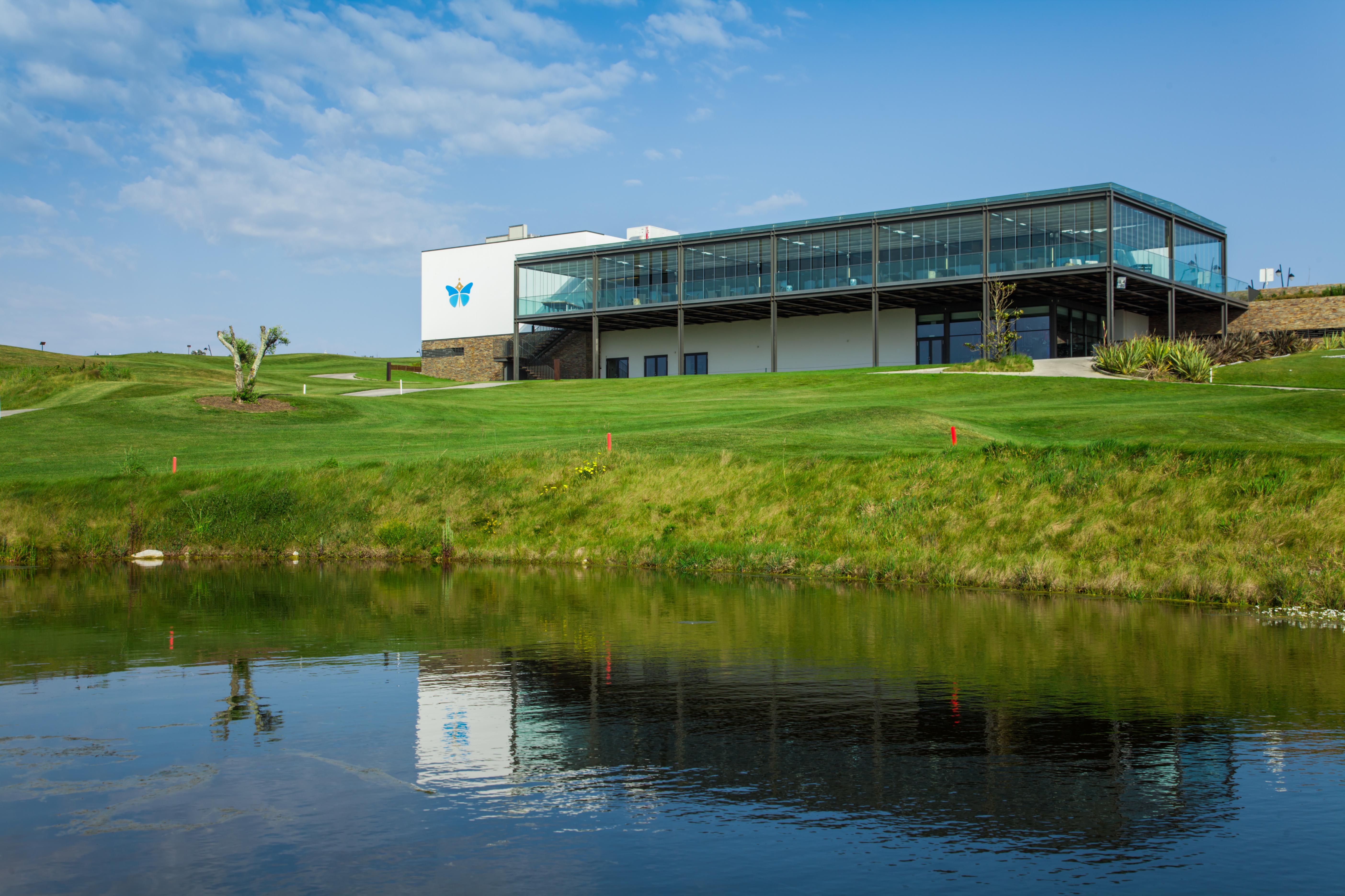 Royal Obidos Scenic Resort 프라이아델레이 외부 사진 The clubhouse at the Vale Golf Resort