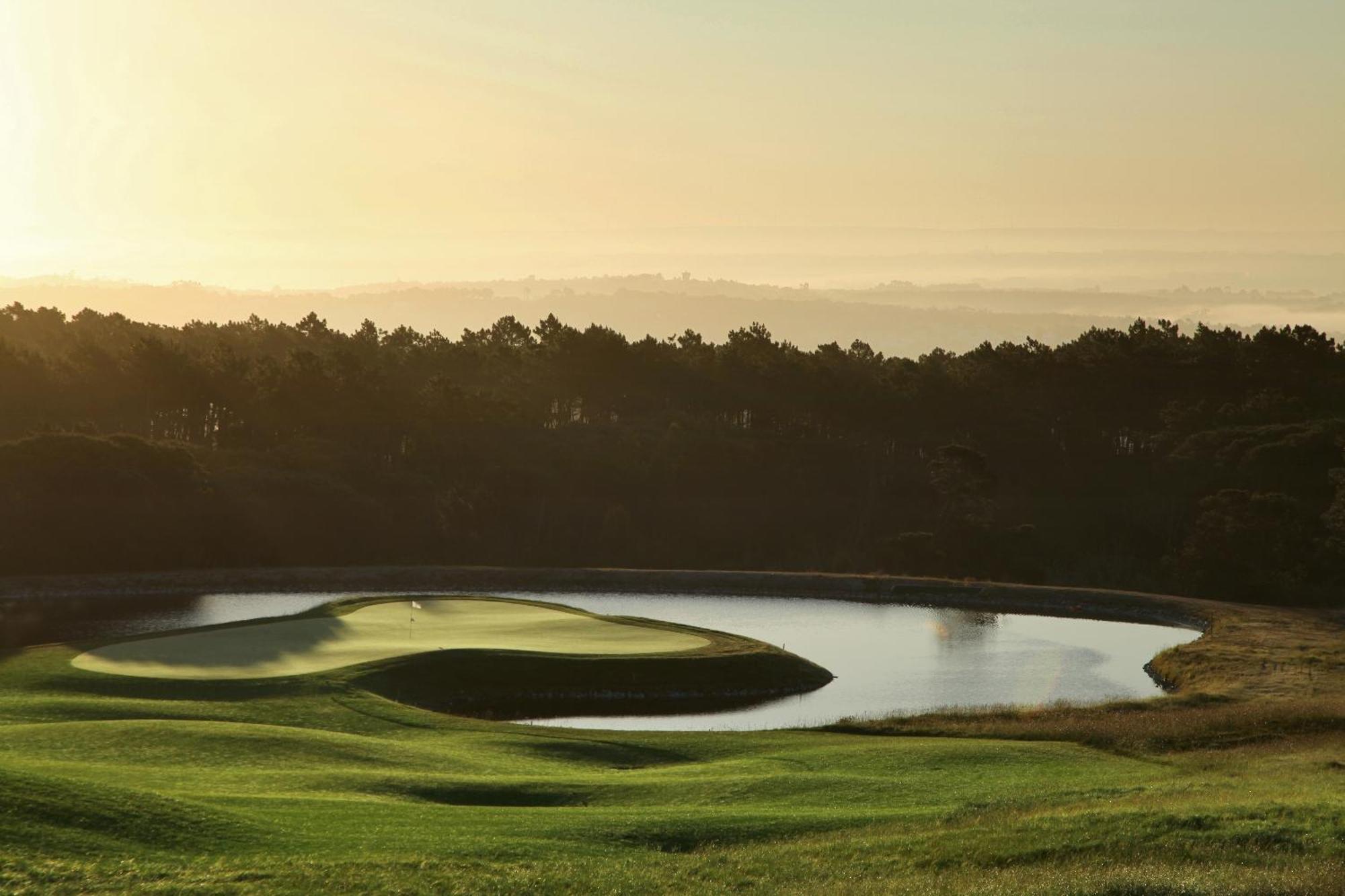 Royal Obidos Scenic Resort 프라이아델레이 외부 사진 18th hole at the Links at Spanish Bay