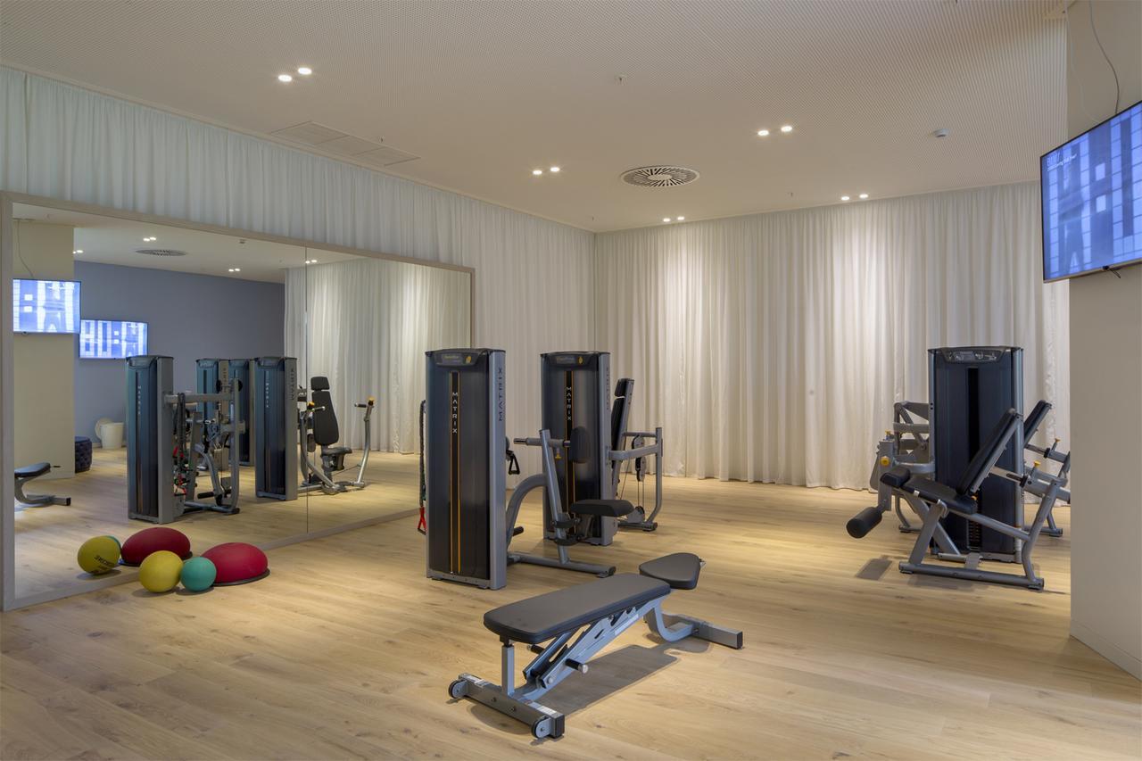Royal Obidos Scenic Resort 프라이아델레이 외부 사진 The gym at the hotel